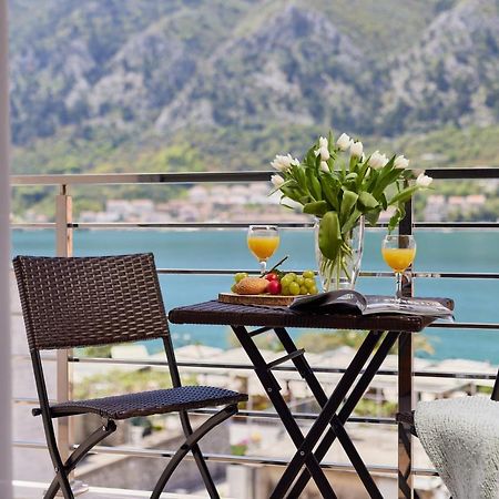 Apartment Mrsulja Kotor Ngoại thất bức ảnh
