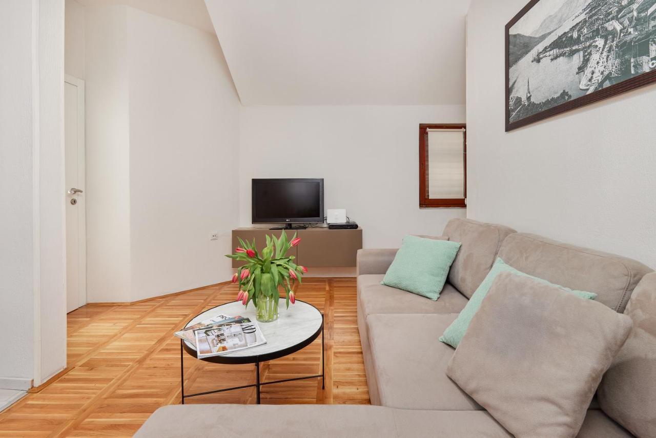 Apartment Mrsulja Kotor Ngoại thất bức ảnh