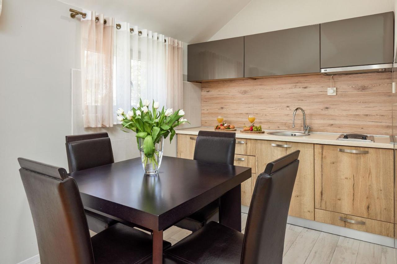Apartment Mrsulja Kotor Ngoại thất bức ảnh