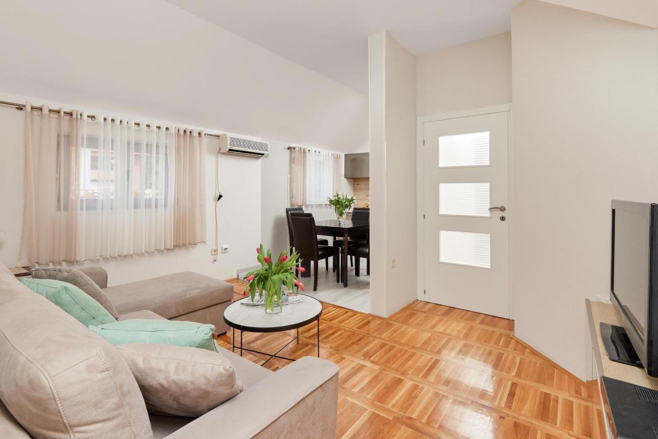 Apartment Mrsulja Kotor Ngoại thất bức ảnh