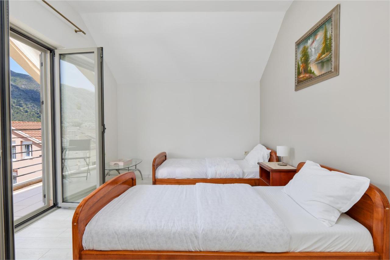 Apartment Mrsulja Kotor Ngoại thất bức ảnh